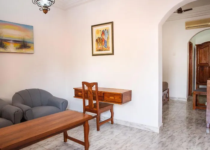 Seaview Gardens Hotel