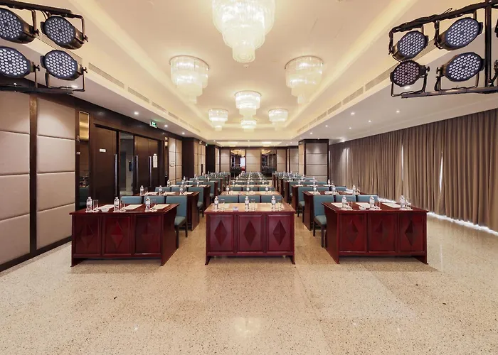 Green Beach Hotel Nha Trang