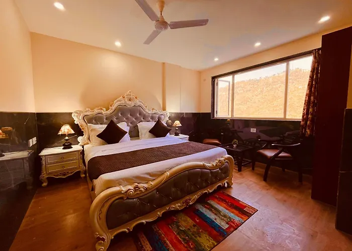 River Grand Resort - A Peaceful Stay Kempty Fall Mussoorie