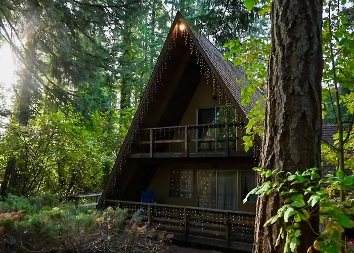Cozy Portland A-Frame Cabin