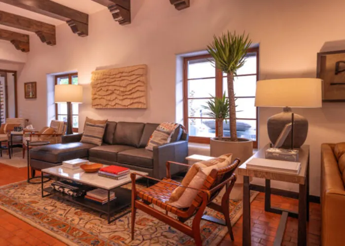 Pinon Court By La Fonda