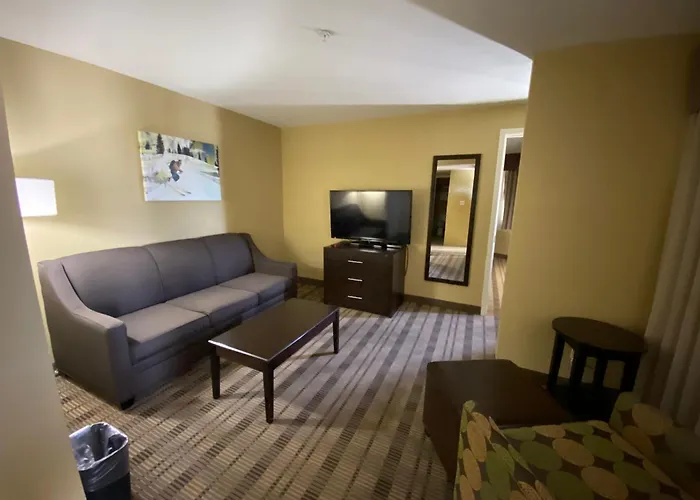 Pagosa Lodge