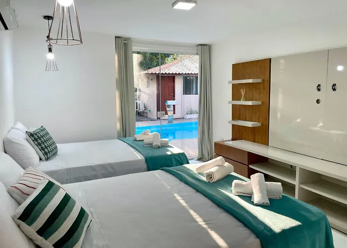 Do Adriano Suites