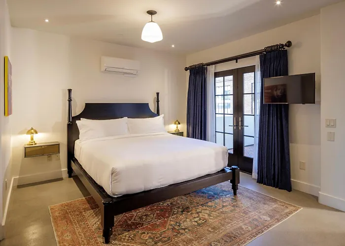 Hotel San Buena