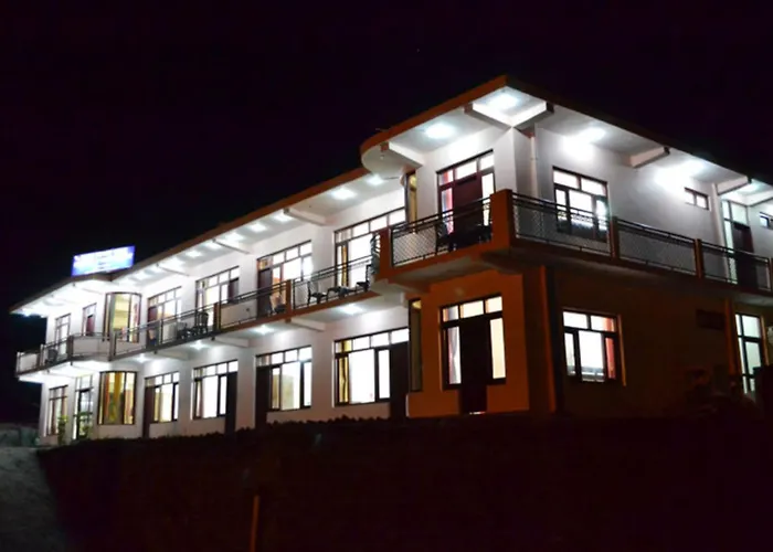 Goroomgo Hotel Vijay Mount View Resort Munsyari Near Airport
