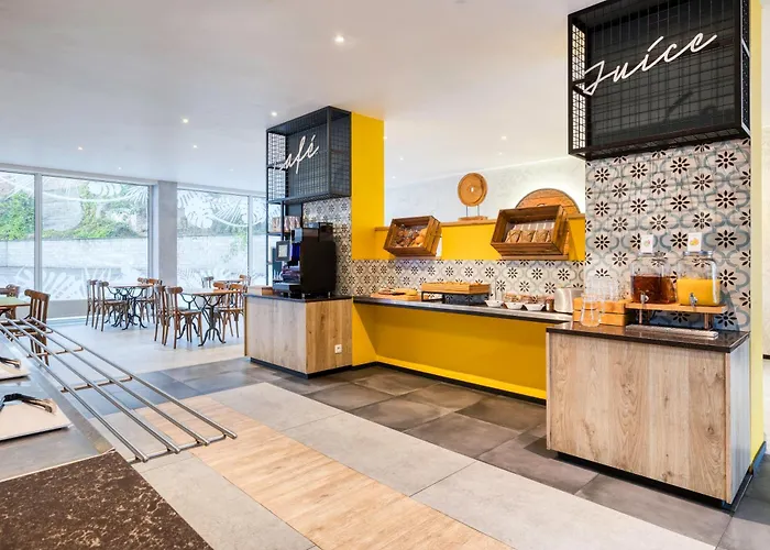 B&B Hotel Mons Gare