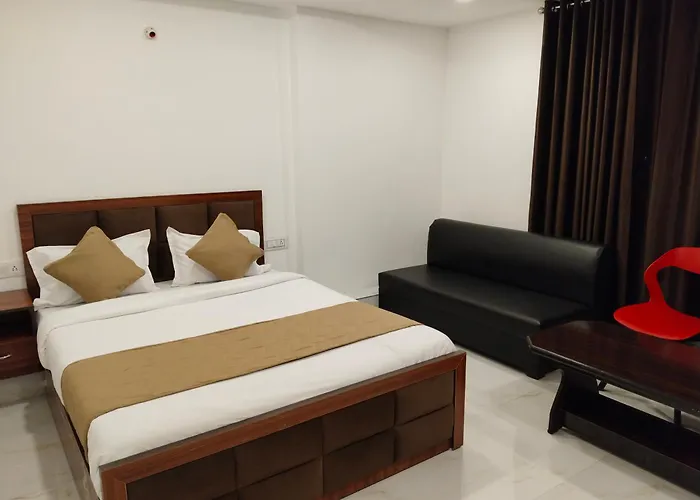 Hotel Shiv