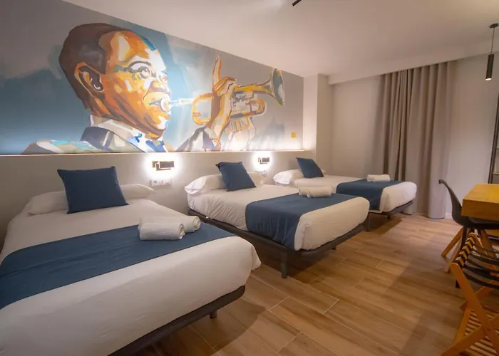Hotel Sleep Turia Music & Art