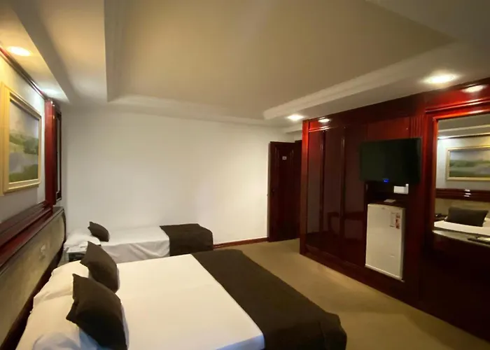 Maxim Plaza Hotel