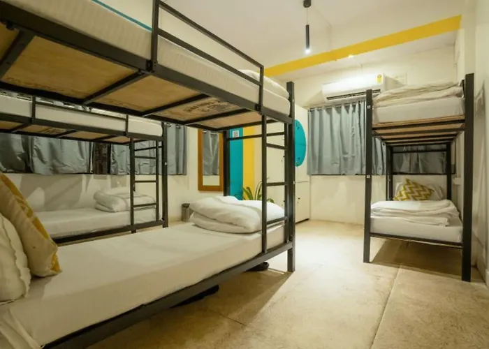Locomo Hostel Express - Stay Work Eat