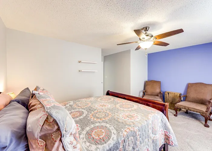Near Lake Dardanelle: Updated Home W/ Large Yard!