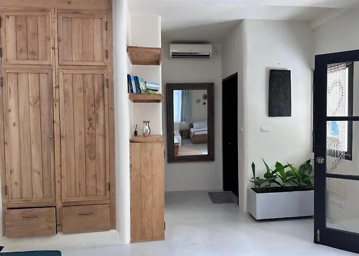 Parrots Boutique Resort