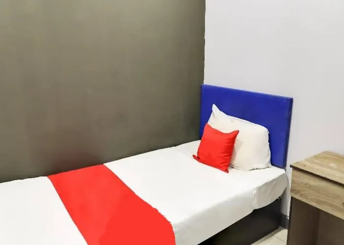 Moon Night Hotel Batu Caves