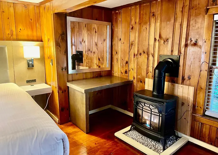 White Mountain Cottages