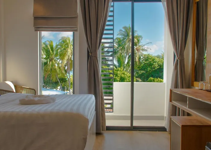 Atoll Retreat
