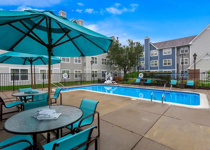 Sonesta Es Suites Charleston