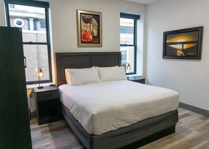 The Branch House & Suites By Gold Dust