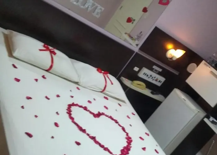 Paradies Hotel e Motel