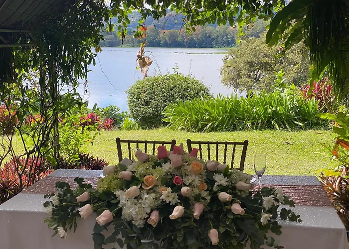 Hotel Boutique Casona Del Cafetal And Lakeside Restaurant