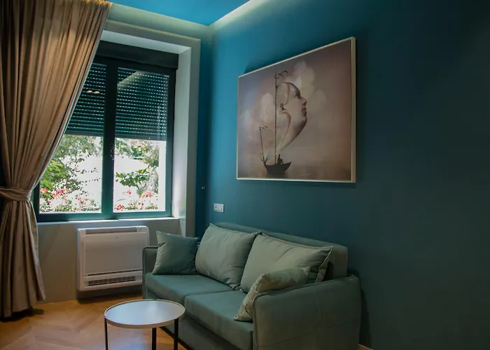 Mullaga Premium Stays