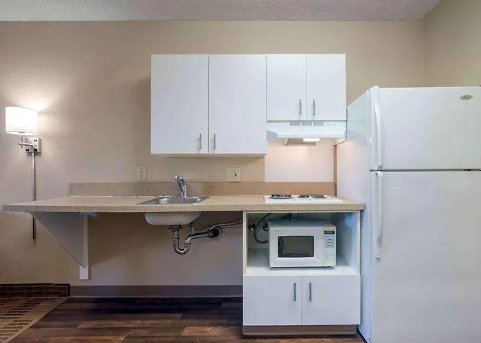 Extended Stay America Suites - Orange County - Lake Forest