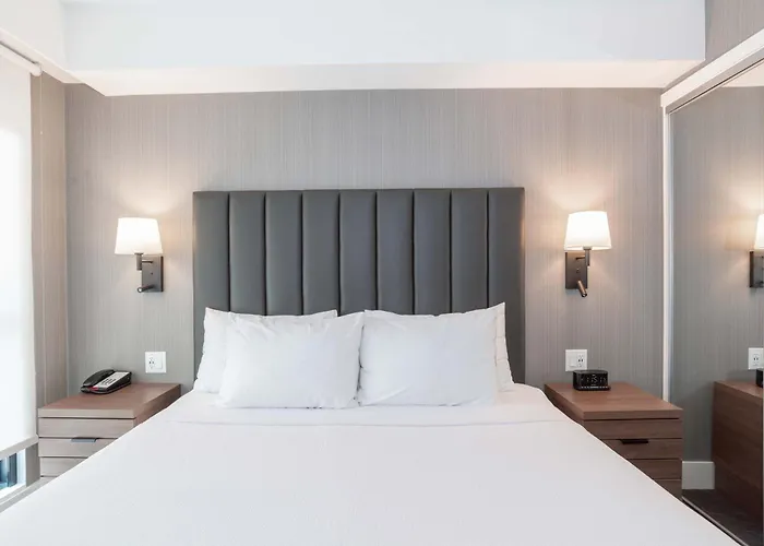 Sandman Signature Saskatoon South Hotel