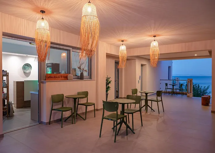 8Moons Boutique Apartments