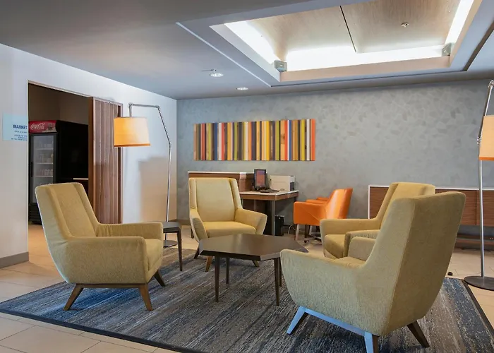 Holiday Inn Express Kamloops By Ihg