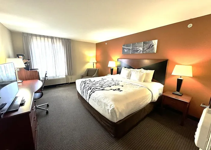 Sleep Inn & Suites Madison - Monona