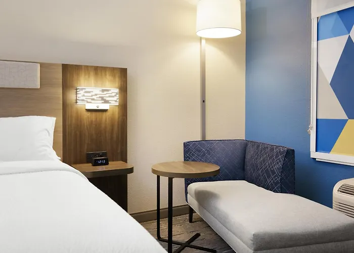 Holiday Inn Express Layton - I-15 By Ihg