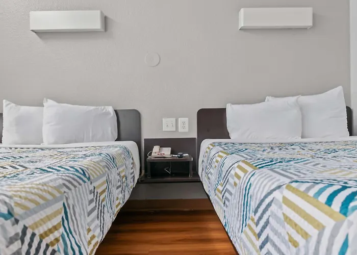 Motel 6-Ventura, Ca - Beach