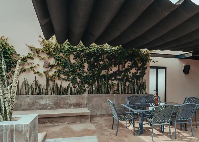 Mikaella Hotel