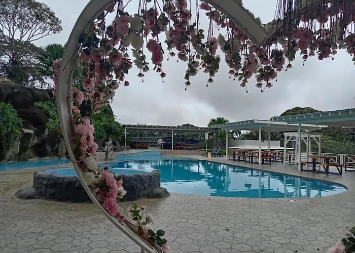 Hotel Pz Country Club & Conference Center