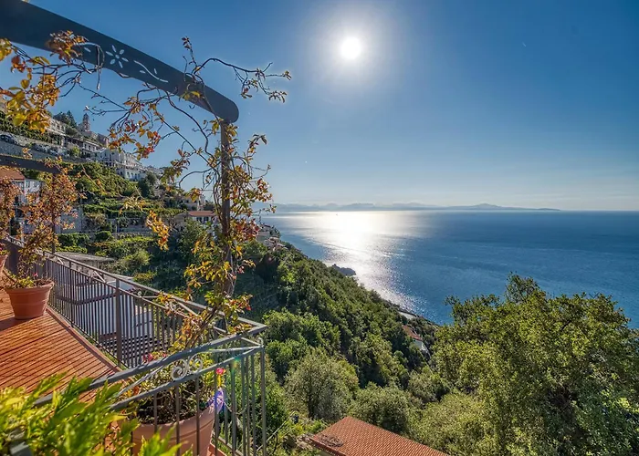 Villa Pino Furore