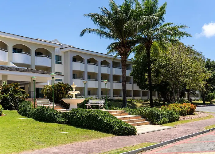 Bahia Plaza Hotel - Praia de Busca Vida - 8Km Aeroporto Salvador