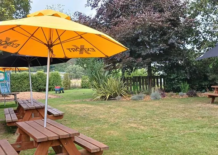 Beaumont Hotel And Holiday Park
