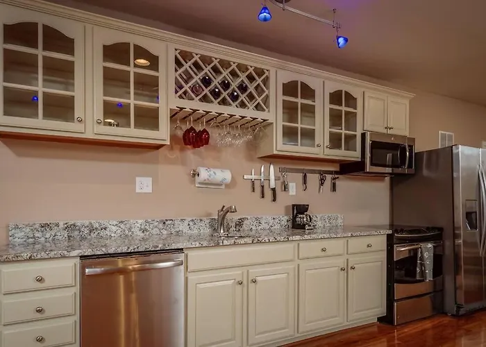 Great Value 2 Bedroom 1 Bath