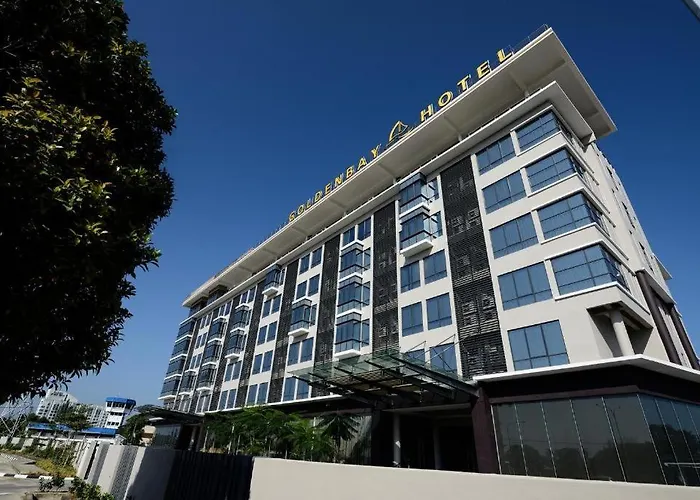 Goldenbay Hotel