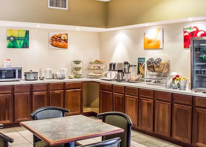 Quality Inn & Suites Yuma