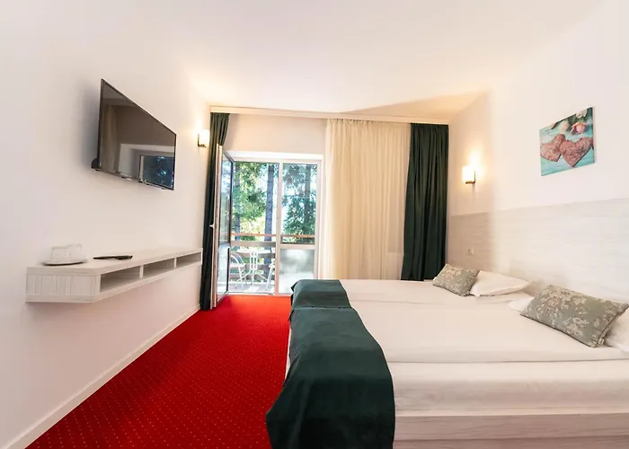 Hotel Cirus