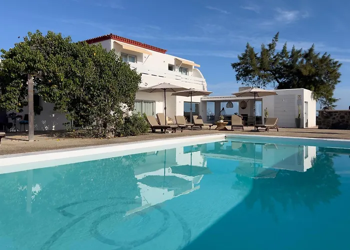 Hélène Holidays - Hotel Boutique