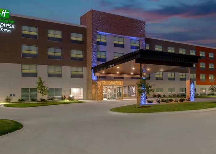 Holiday Inn Express & Suites Alton St Louis Area By Ihg