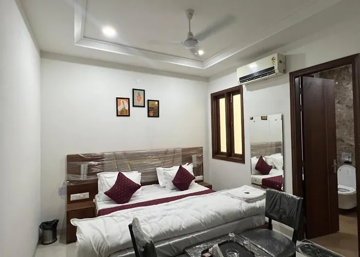 The Wellawing - Ferozepur Road - In Budget Smart Hotel For Families, Corporates, Couples, Solo Travelers