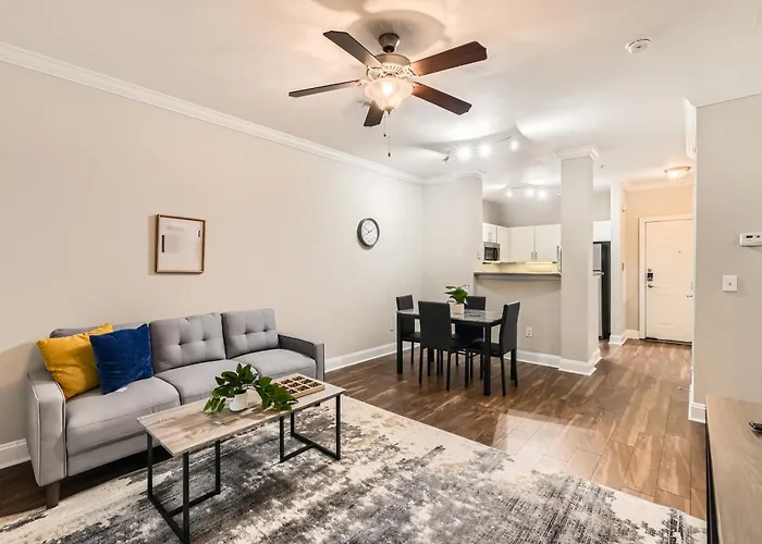 Crest at Midtown 4209 l 1 Bedroom 1 Bathroom