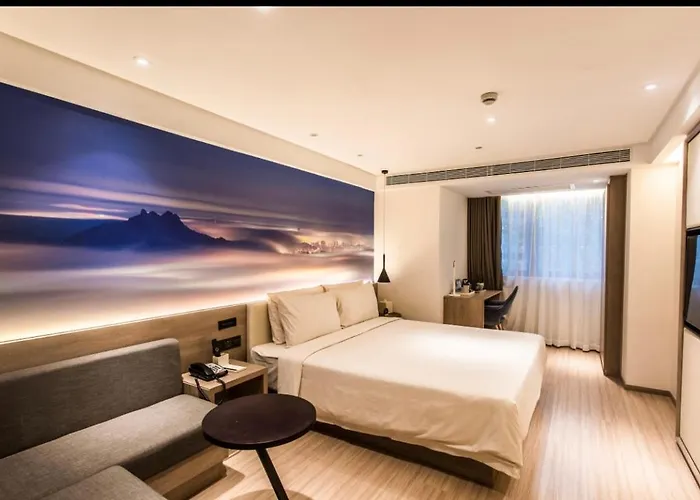 Atour Hotel Nanjing Xinjiekou Daxinggong Subway Station