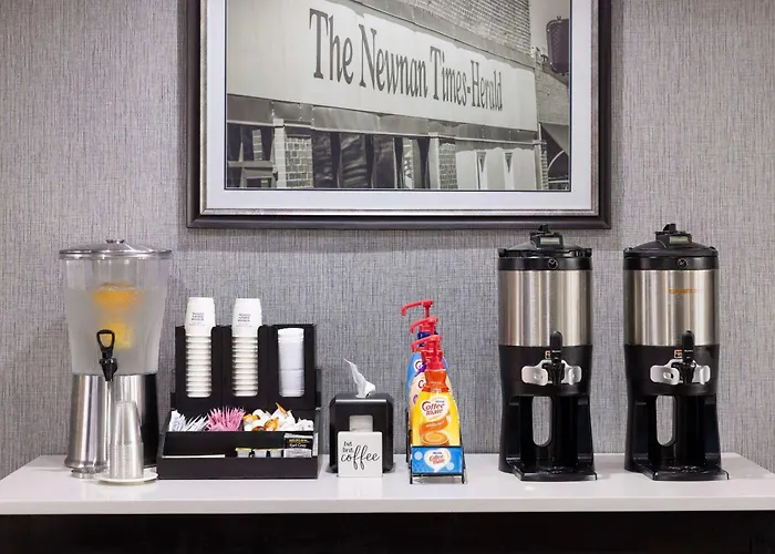La Quinta By Wyndham Atlanta South - Newnan