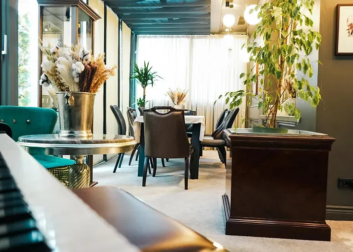 Eclat Boutique Hotel