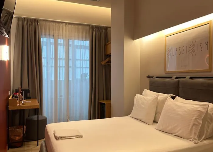 Belle Athenes - Luxury Rooms At Monastiraki Railway Station