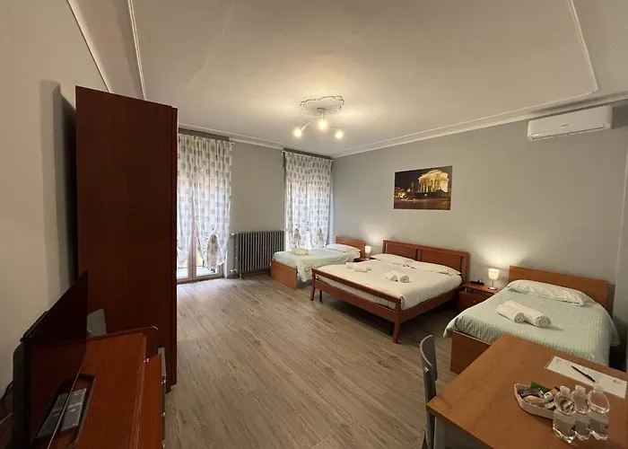 Domus Hotel