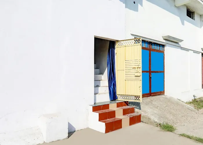 Hotel O Golden Guest House